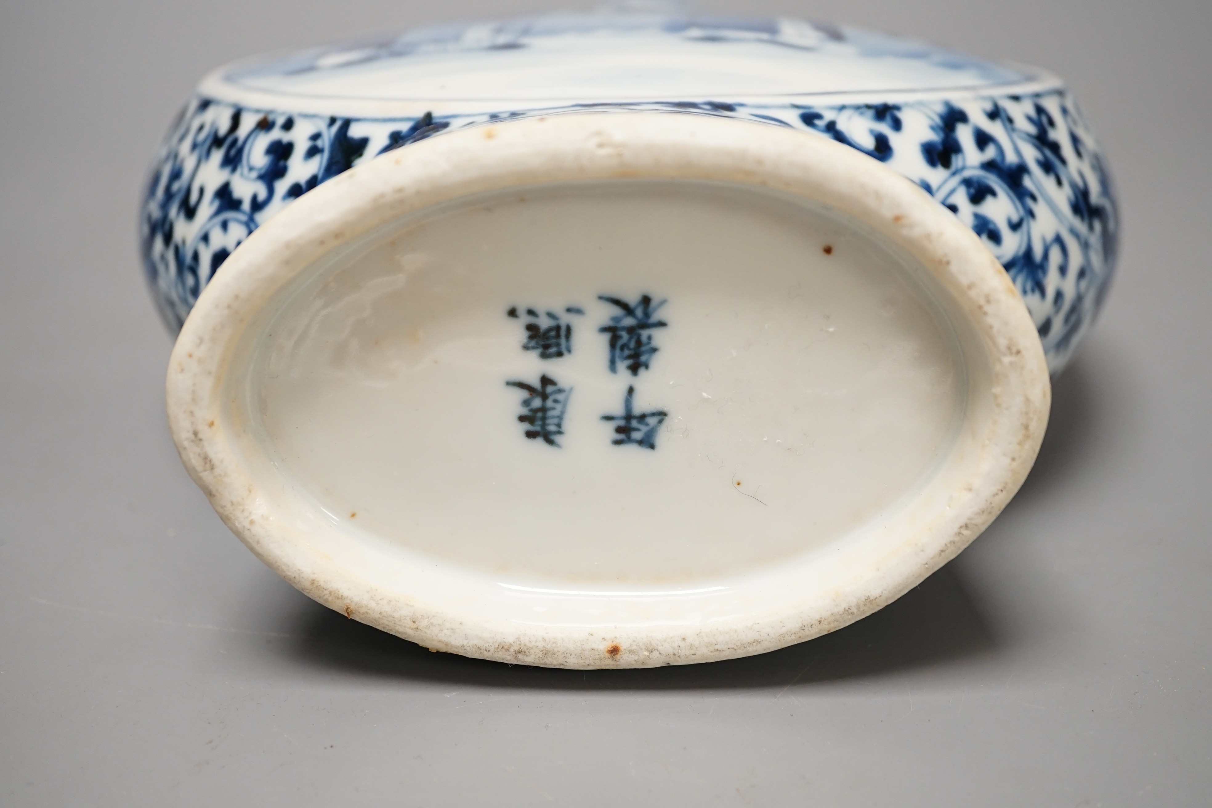 A 19th century Chinese blue and white moonflask 30.5cm